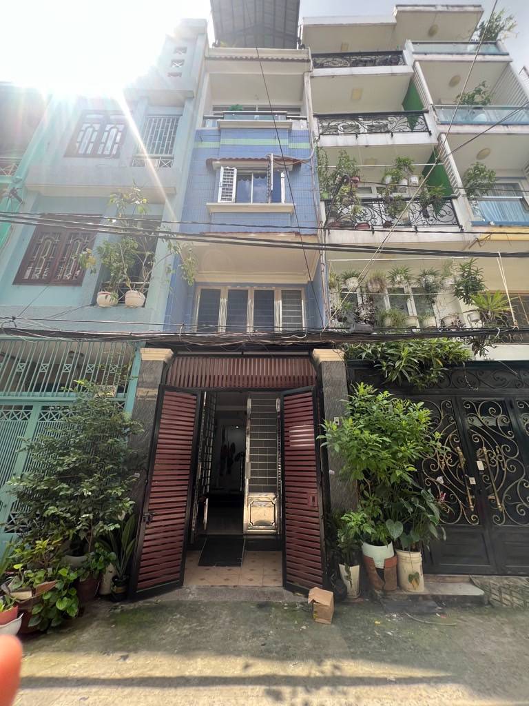 BÁN NHÀ NGUYỄN CẢNH CHÂN, QUẬN 1, 32M2, 5TẦNG , 9,8TỶ, MẶT TIỀN KINH DOANH, HẺM RỘNG